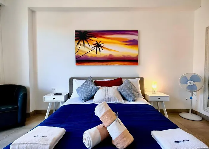 Icono 210 By Guys Playa del Carmen